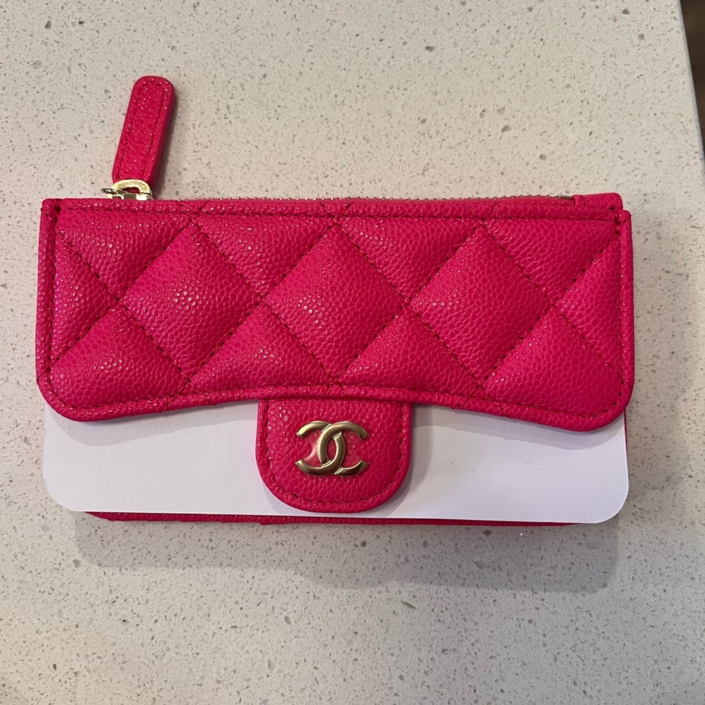 NWT Chanel Pink Caviar Leather Wallet